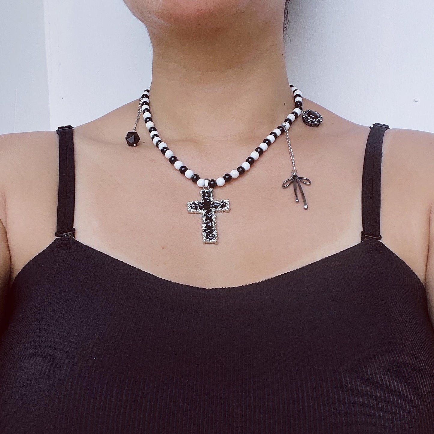 Natural Agate Beaded Necklace with Cross Pendant|Black & White Gemstone Jewelry|Handmade Spiritual Necklace|Unique Gift for Women
