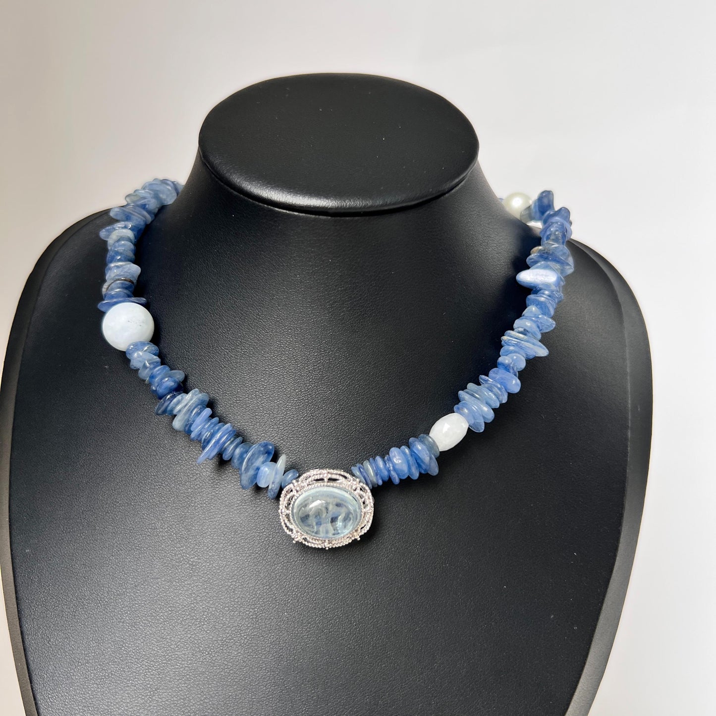 Raw Sapphire-Inspired Irregular Necklace|Natural Kyanite, Aquamarine & Pearl Beaded Necklace|Handmade Spiritual Blue Gemstone Jewelry