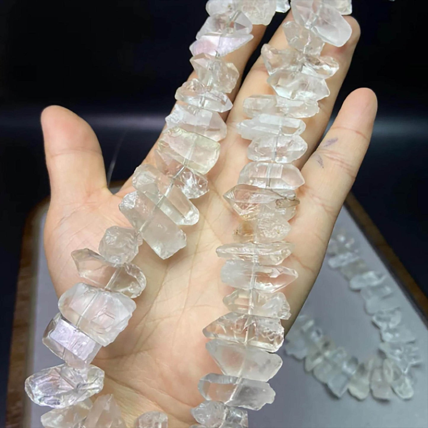 Natürliche Kristallzahnperlen aus einer alten Quarzmine, 18–20 mm · 38 cm, vorgebohrter Strang | Rohe klare Quarzspitzen für selbstgemachte Armbänder und Halsketten