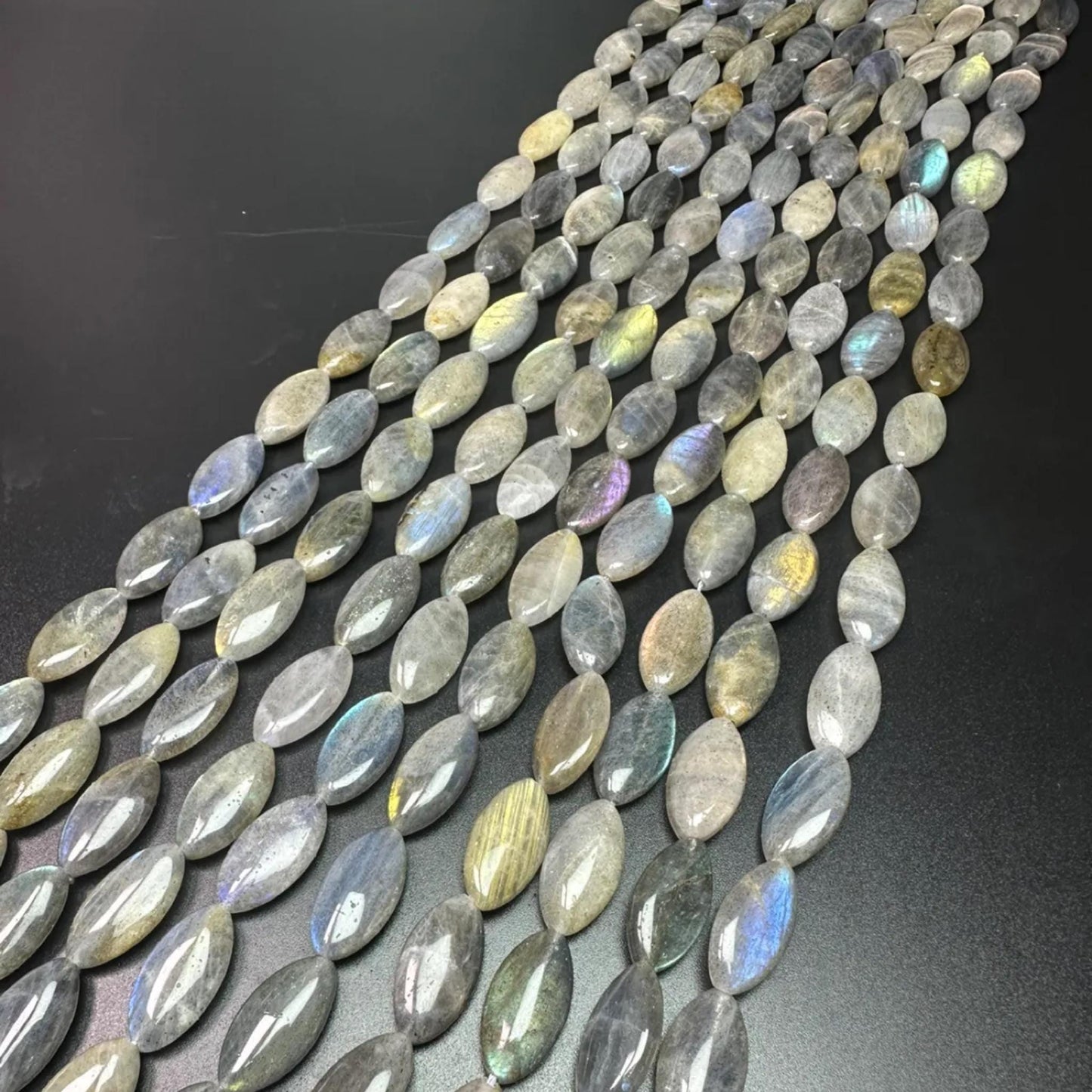 Natural Labradorite Marquise Beads 10×20×5 mm · 38 cm Strand · Aurora Borealis Shimmer Gray with Blue, Green & Gold for DIY Jewelry