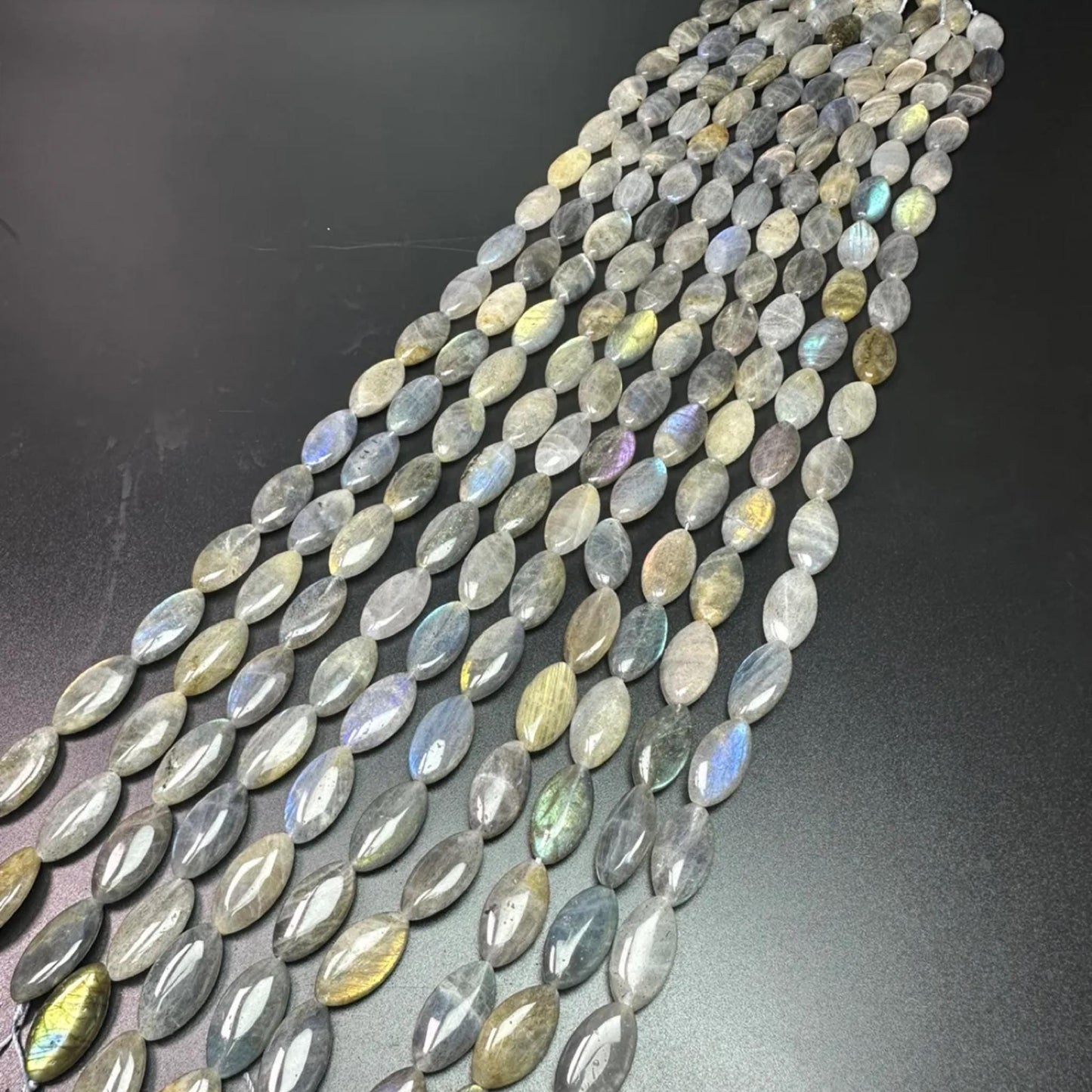 Natural Labradorite Marquise Beads 10×20×5 mm · 38 cm Strand · Aurora Borealis Shimmer Gray with Blue, Green & Gold for DIY Jewelry