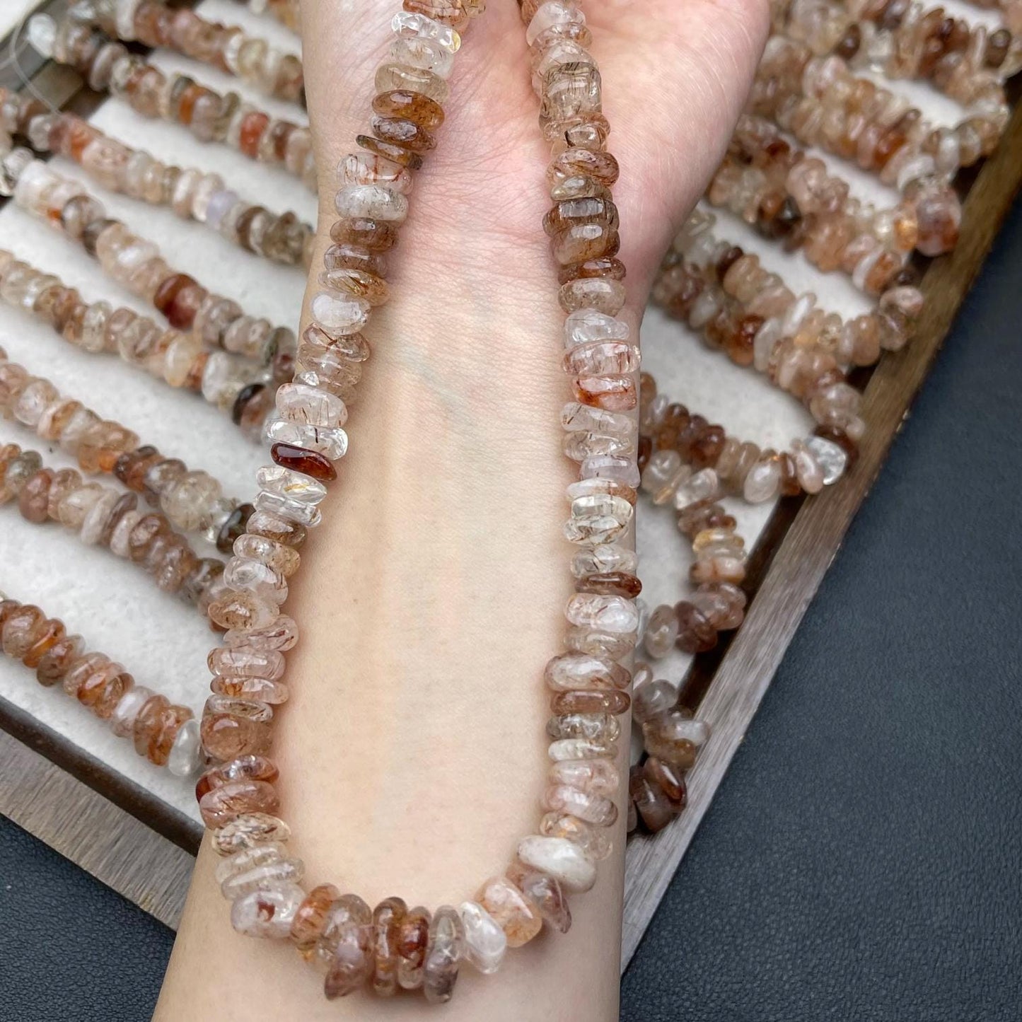 Natural Black Gold Quartz Chip Beads 10 mm · High Transparency & Unique Patterns · DIY Bracelets, Necklaces & Earrings