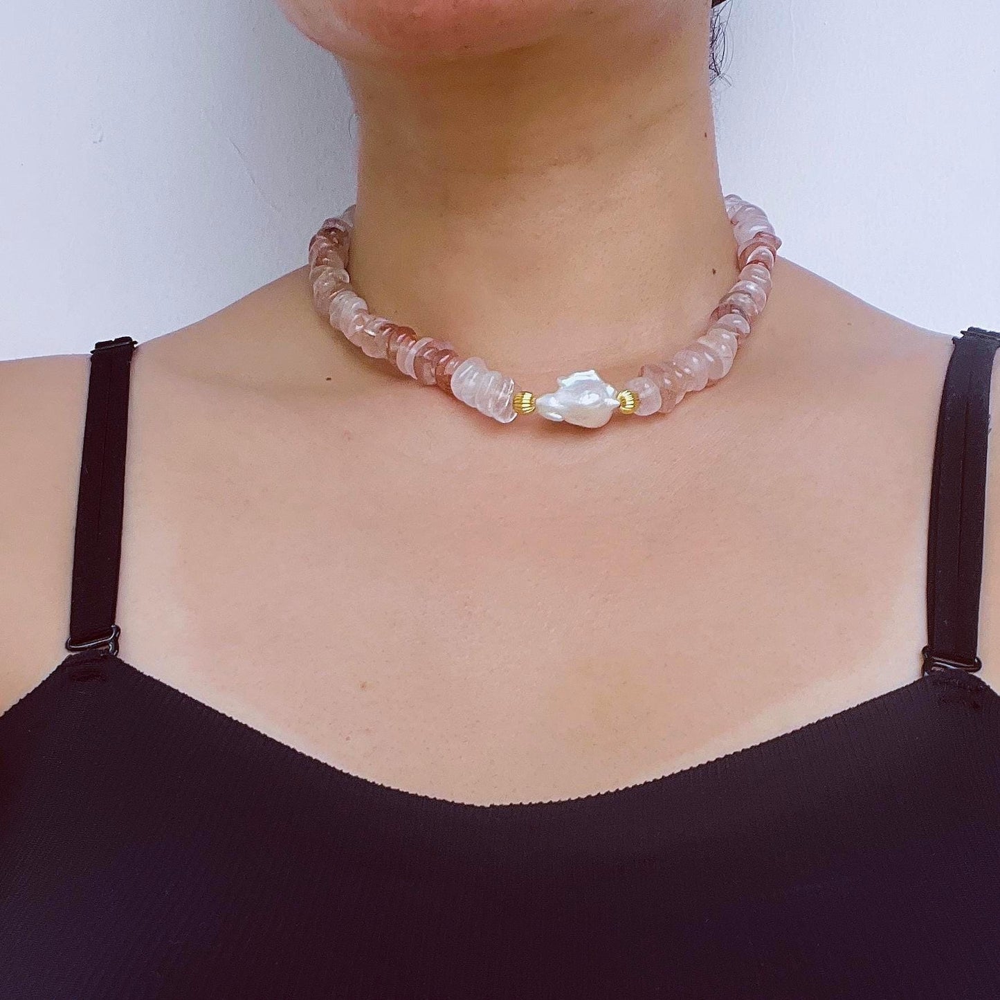 Irregular Strawberry Quartz & Baroque Pearl Necklace|Healing Gemstone Jewelry|Handmade Gift for Her|Romantic Boho Style
