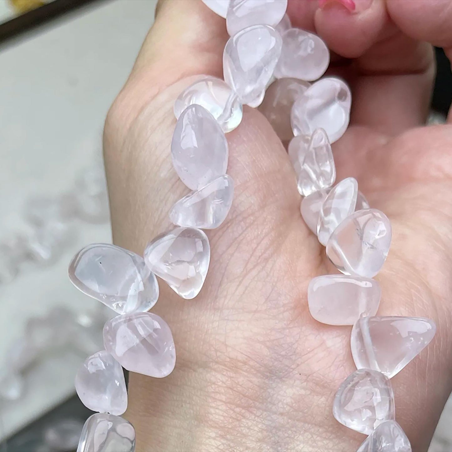 Romantische Rosenquarz-Tropfen-Nugget-Perlen 10–11 mm | Durchscheinende handpolierte rosa Chips für DIY-Armbänder, Halsketten und Ohrringe