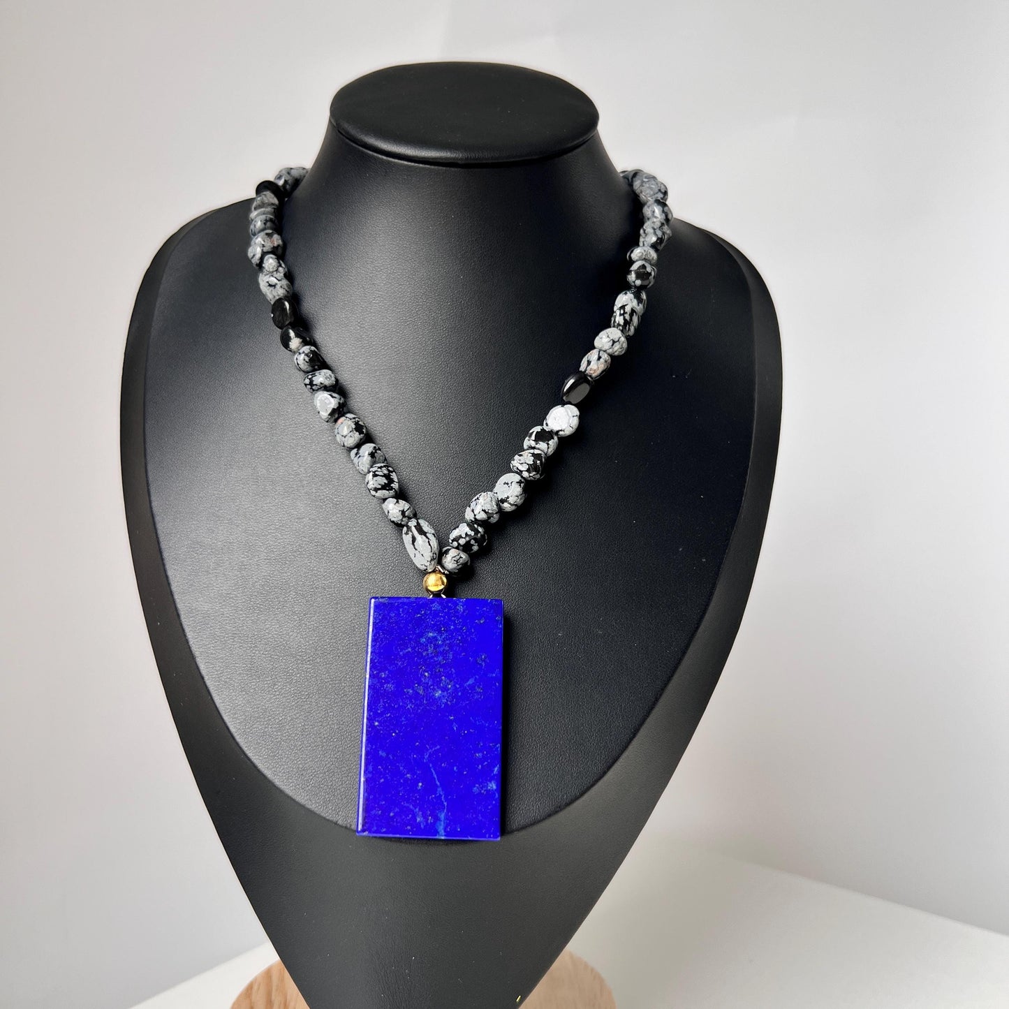 Vintage Boho Necklace with Lapis Lazuli Pendant|Black & White Agate Beads|Handmade Artistic Jewelry|Unique Gift for Women
