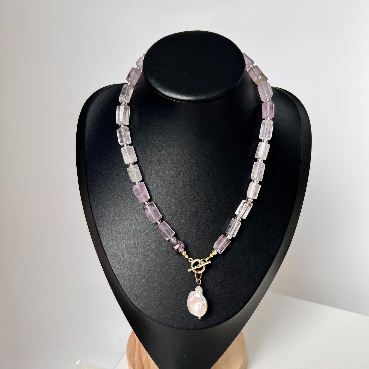 Lavender Amethyst Cube Bead Necklace with Baroque Pearl Pendant|Handmade Purple Gemstone Jewelry|Unique Gift for Women