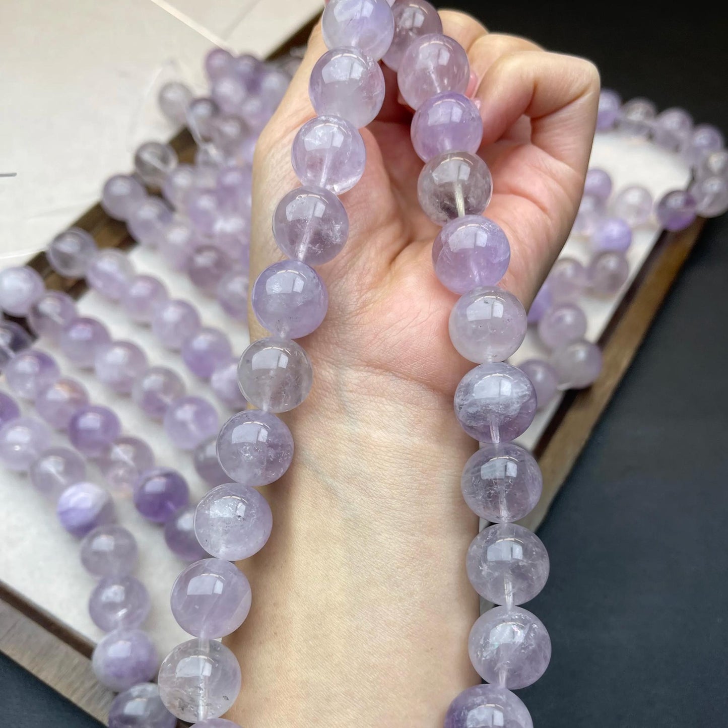 Natürliche runde Lavendel-Amethyst-Perlen 15 mm · Mittleres Loch | Transparentes violettes Leuchten · DIY-Armbänder, Halsketten & Ohrringe