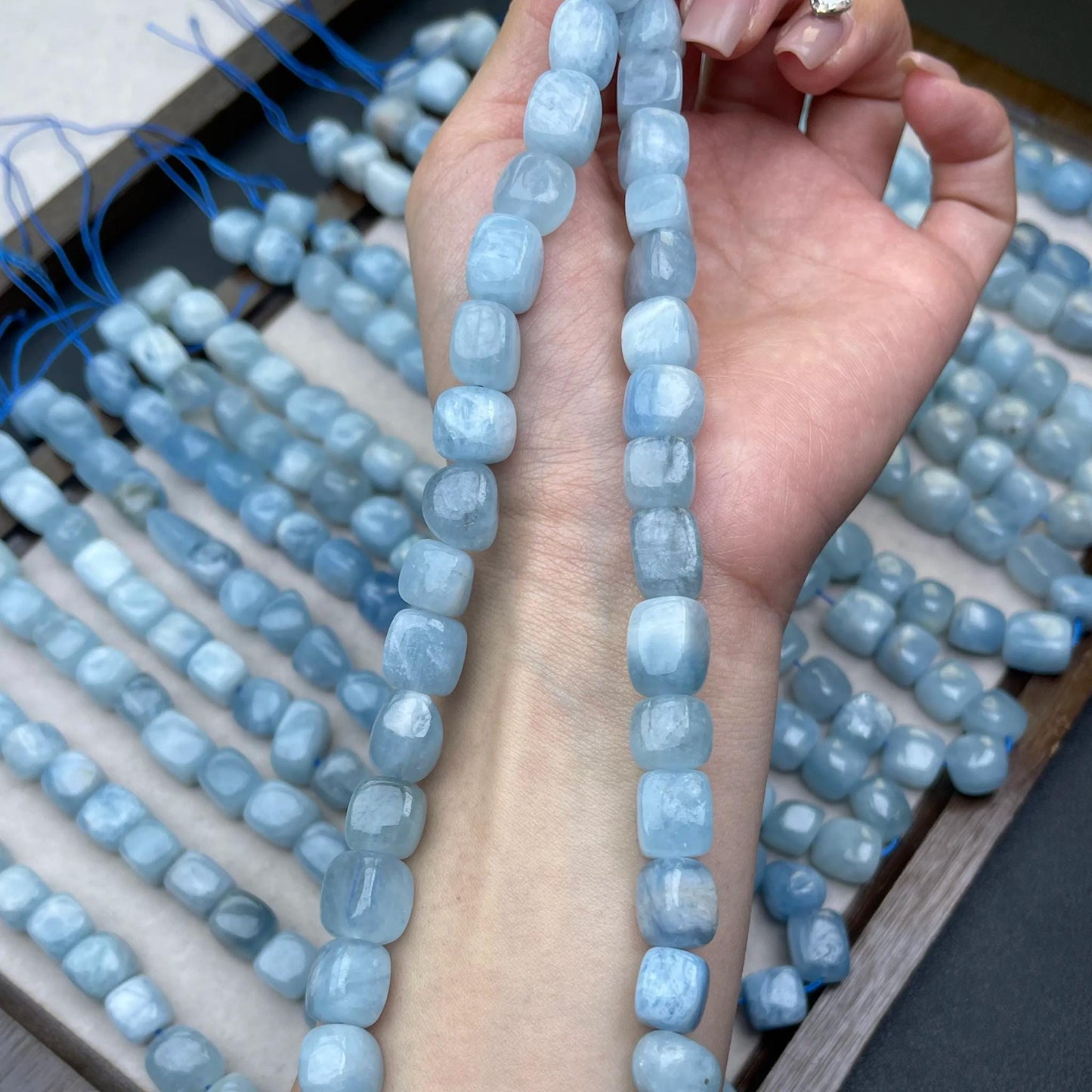 Natürliche Aquamarin-Perlen, unregelmäßige Würfel, 8–10 mm, 38 cm Strang, mittleres Loch, frisches Meeresblau, DIY-Armband, Halskette, Ohrring, Schmuck