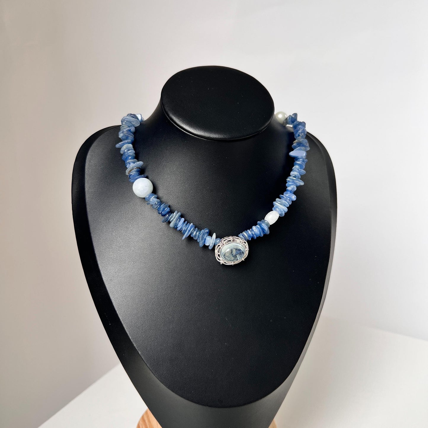 Raw Sapphire-Inspired Irregular Necklace|Natural Kyanite, Aquamarine & Pearl Beaded Necklace|Handmade Spiritual Blue Gemstone Jewelry