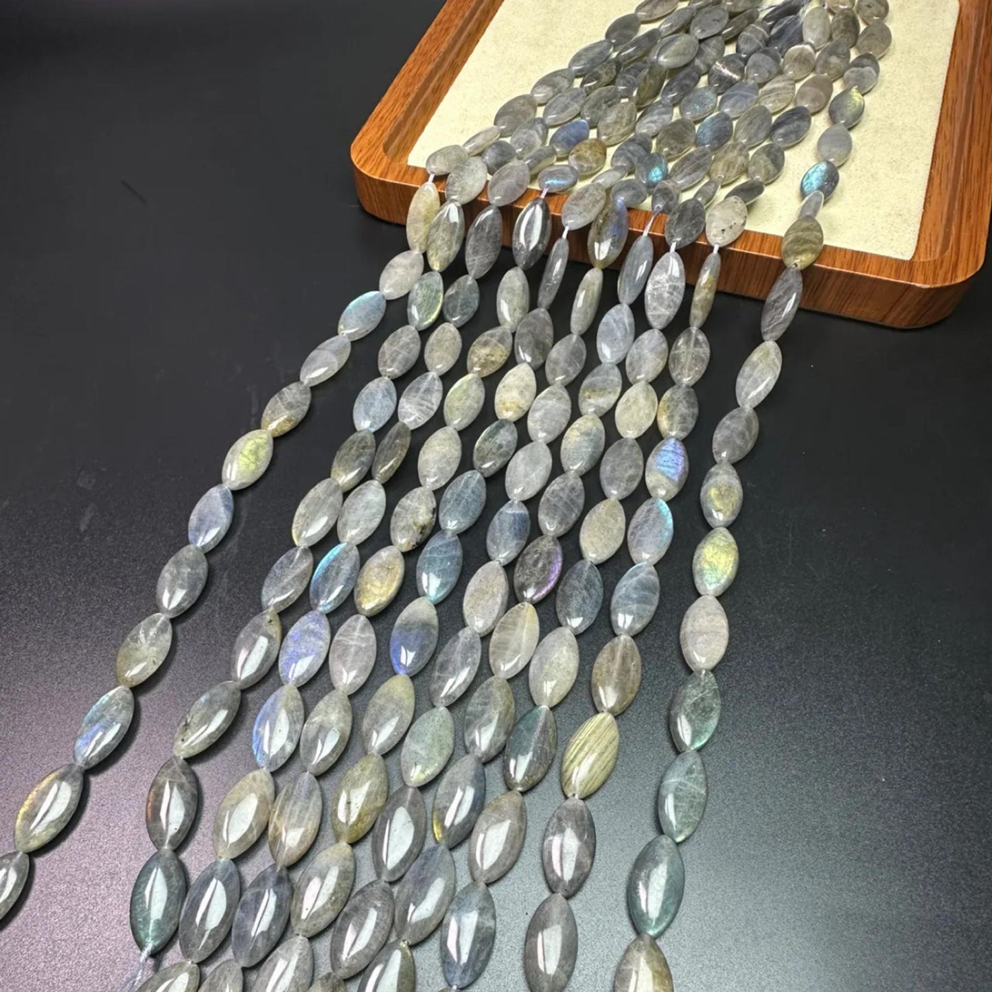 Natural Labradorite Marquise Beads 10×20×5 mm · 38 cm Strand · Aurora Borealis Shimmer Gray with Blue, Green & Gold for DIY Jewelry