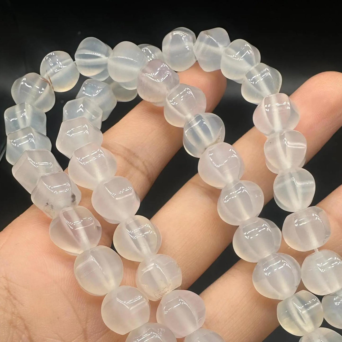 Matte White Agate Pumpkin Beads 10×9 mm · 38 cm Strand | Frosted Transparency · Energy Balance | DIY Bracelet & Necklace Supplies