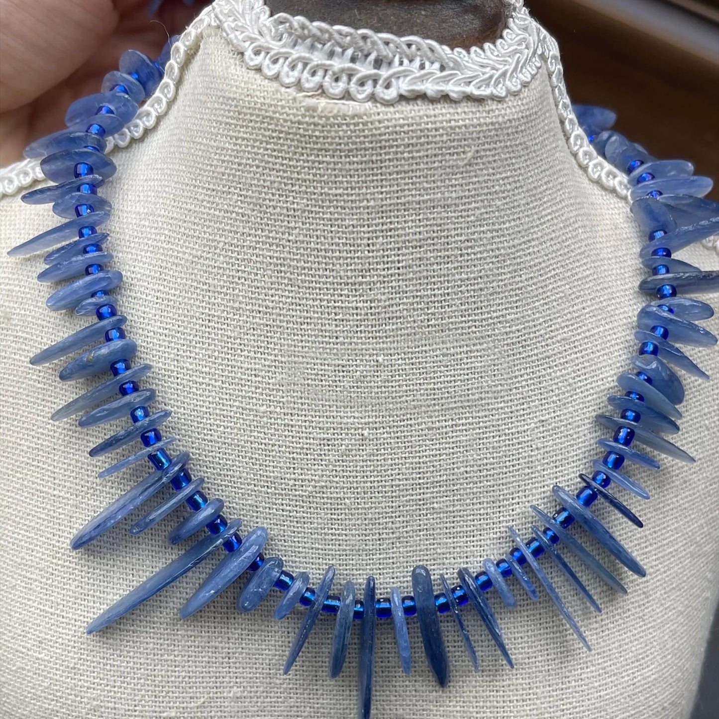 High-Clarity Natural Kyanite Irregular Spike Beads 38cm | Ice Blue Gemstone Strands Hand-Polished for DIY Bracelets, Necklaces & Earrings