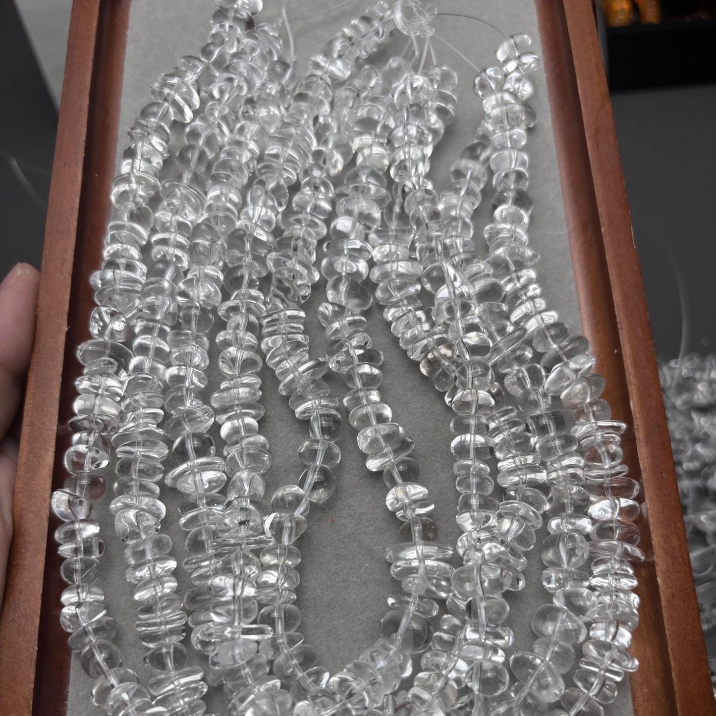 Natürlicher Bergkristall Nugget Perlen für DIY Schmuck, handpolierte Kristallchips, große unregelmäßige Edelstein Strang 38cm