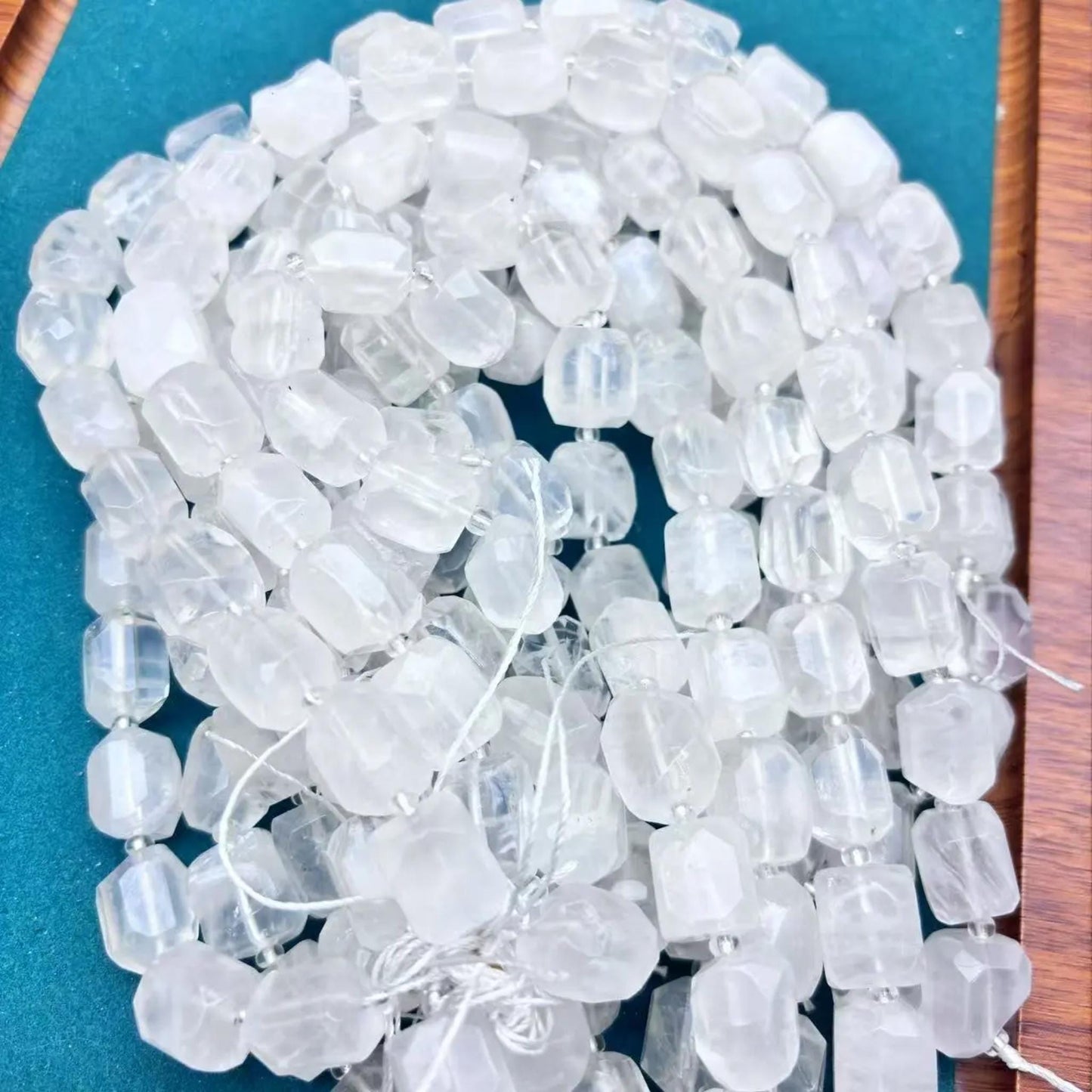 09d98037-8d30-4b9c-8ca4-2364e78866d4