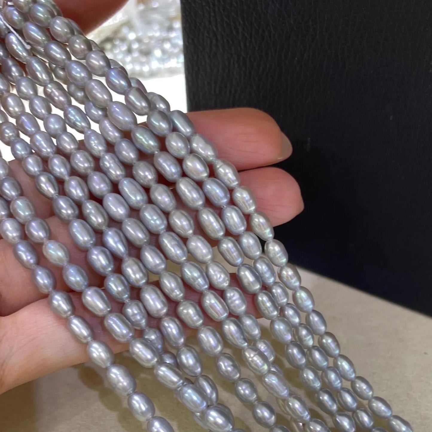 Graue Süßwasserperlen für Schmuckherstellung, Reisförmige Perlen mit Glanz, DIY Bastelperlen für Kette Armband Ohrringe