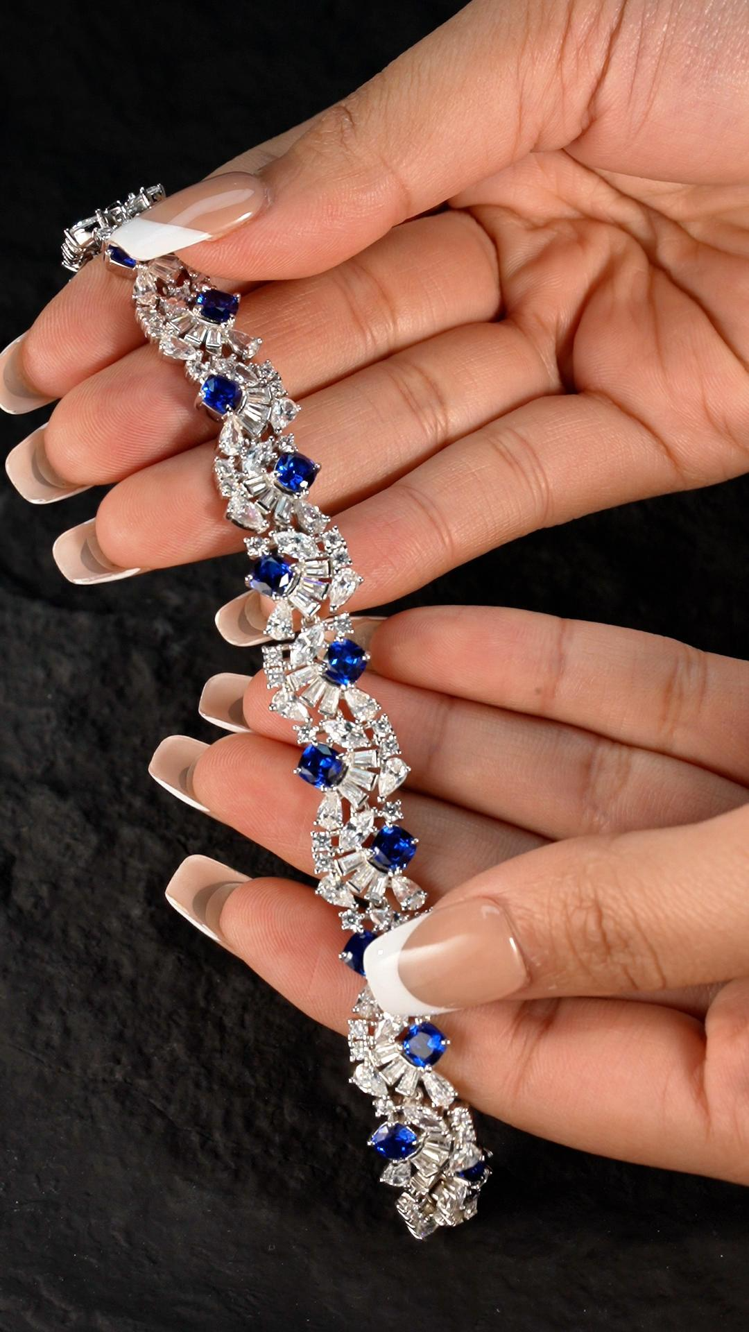 Luxurious Sapphire Bracelet, Blue Sapphire with Diamond, Ideal Gift for Anniversaries