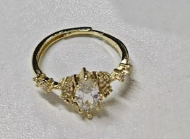 Crown of Grace – Vintage Royal-Inspired Statement Ring, Elegant Gift for Her