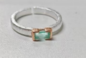 Minimalist Emerald-Cut Green Stone Ring | Sterling Silver Band with Rose Setting