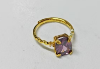 Radiant Purple Square Gemstone Ring – Elegant Vintage Romantic Jewelry