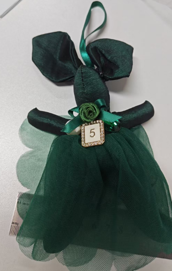 Vintage green yarn rabbit handmade keychain pendant, gift decoration