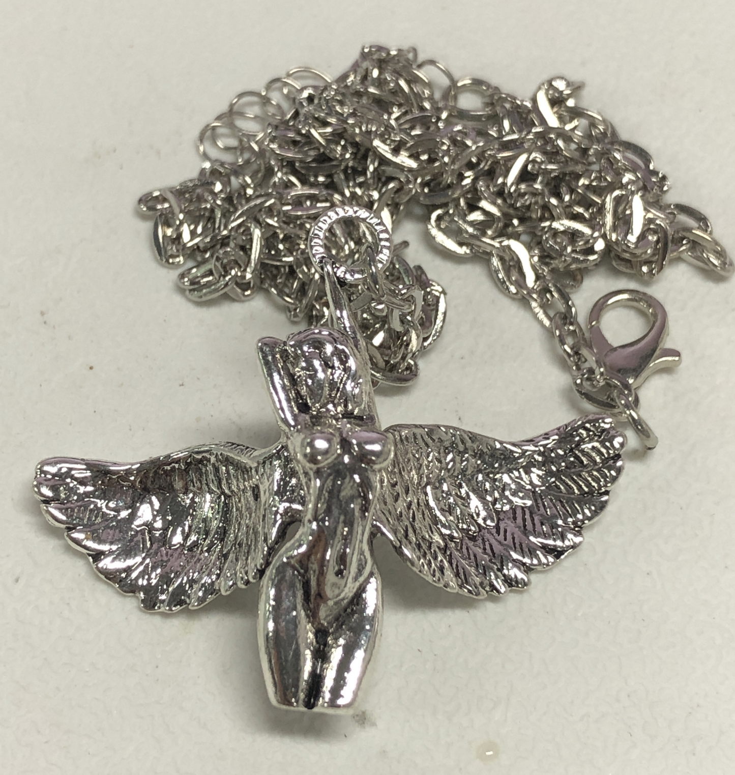 Flying Wing Goddess Pendant Necklace – Feminine Power Sculpture, Retro Style, Statement Jewelry for Women