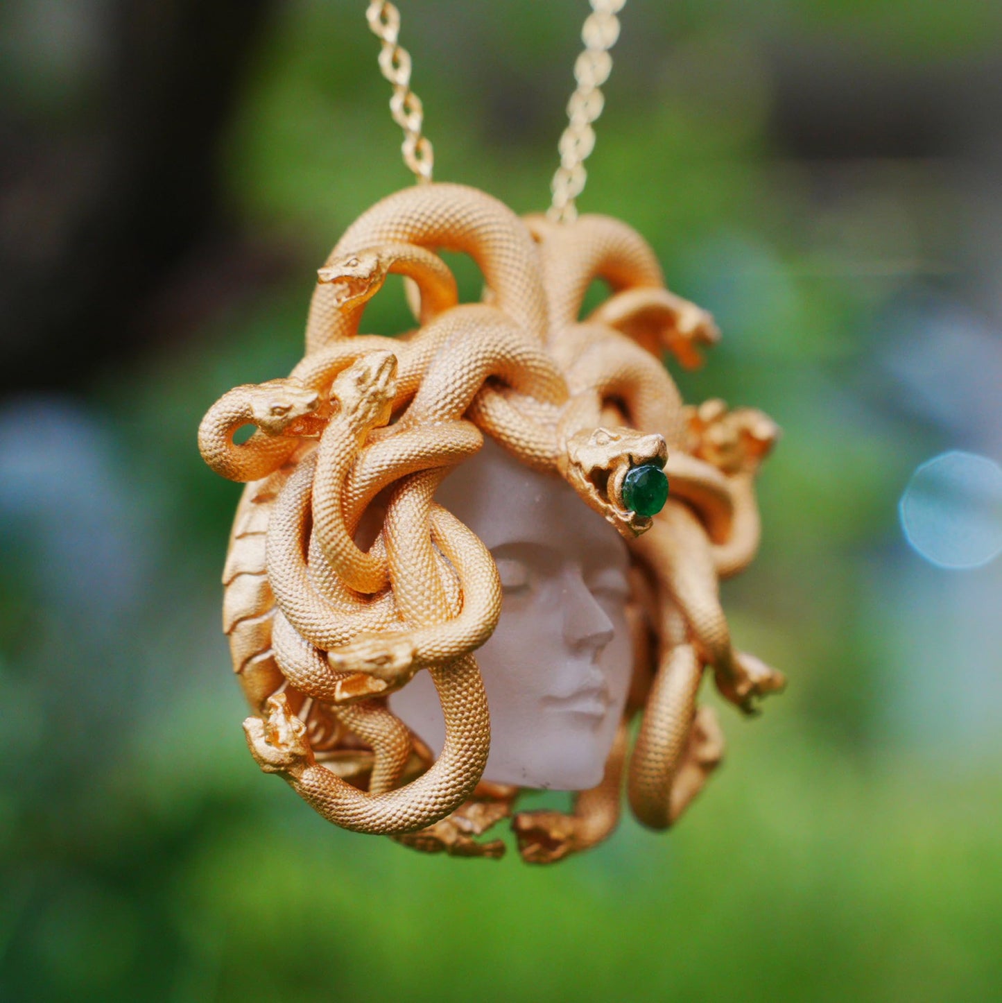 Medusa’s Sleeping Eye, Spiritual Pendant of the Resting Goddess, Third Eye as a Symbol of Insight and Inner Guidance