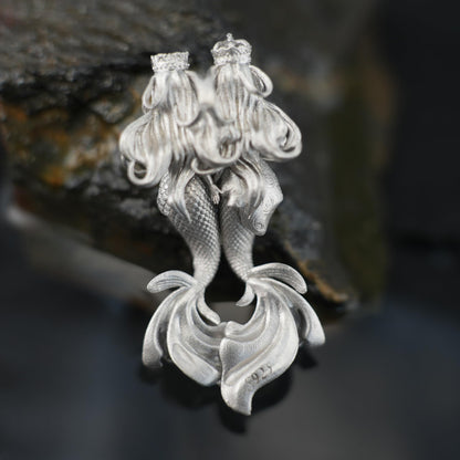 Pisces Guardian Pendant | 925 Sterling Silver & Pearl Necklace | Handcrafted Zodiac Jewelry Gift for Dreamers & Astrology Lovers