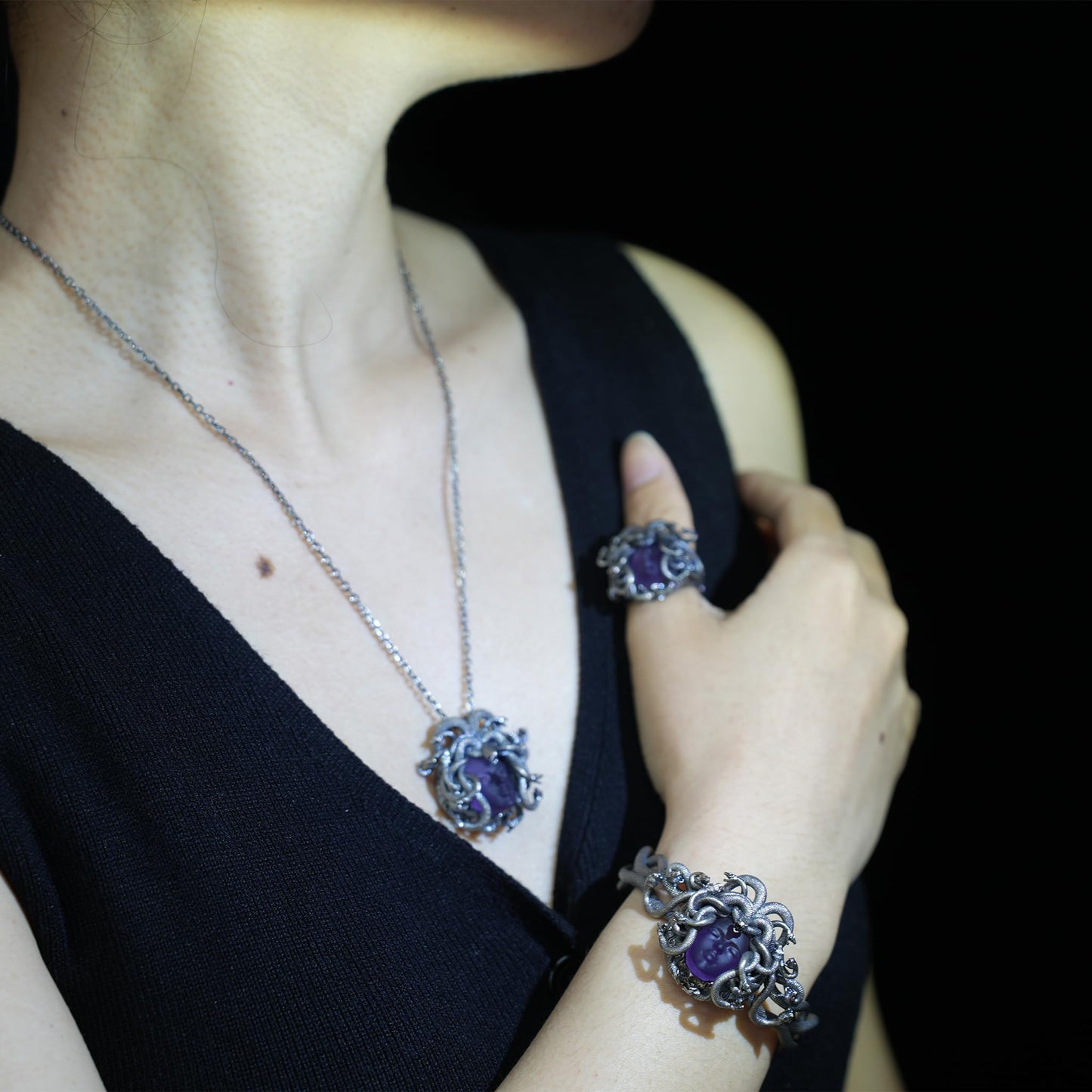 Medusa Amethyst Jewelry Set | 925 Sterling Silver Pendant, Ring & Bracelet | Gothic Mythology-Inspired Handmade Statement Jewelry Gift