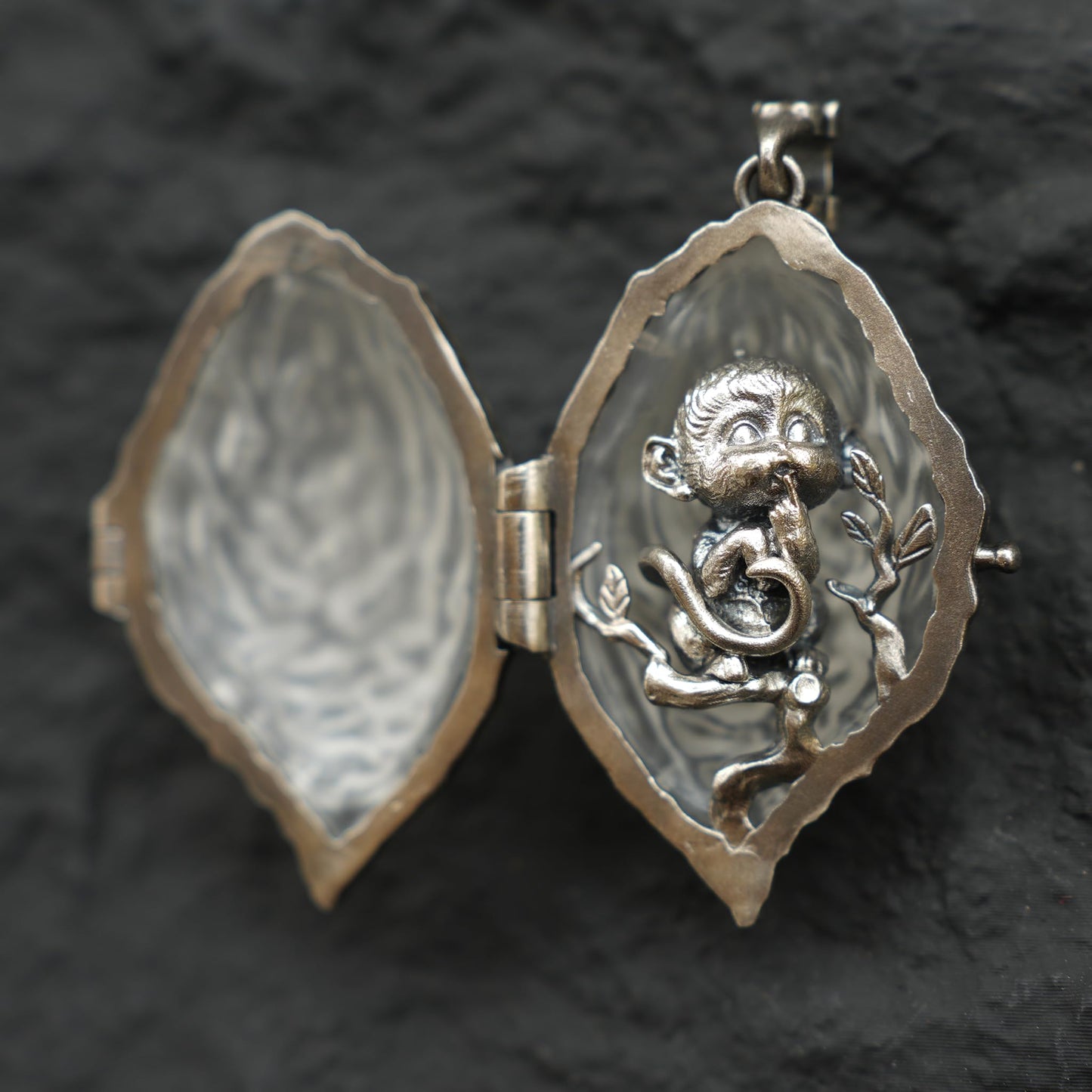 Openable Crystal Peach Pendant | Monkey Spirit Amulet | 925 Silver Jewelry | Handmade Fantasy Talisman | Spiritual Gift for Her