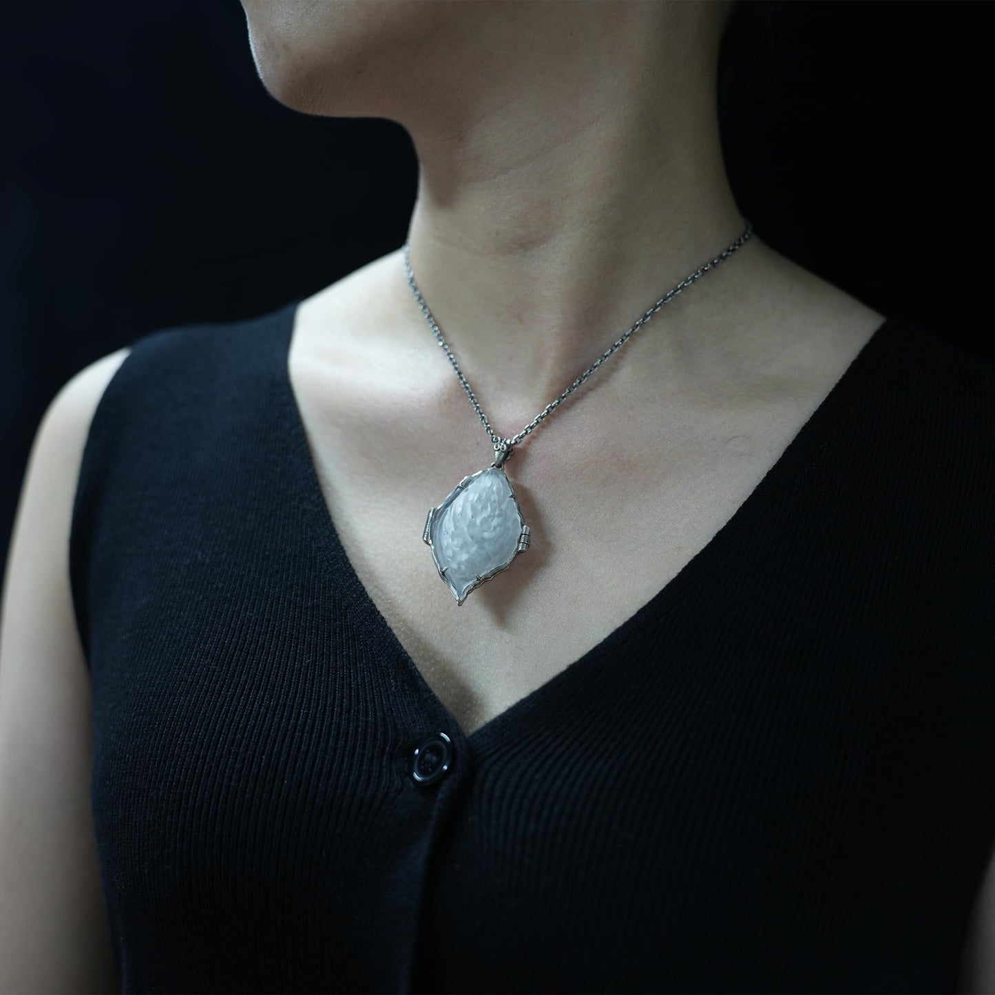 Openable Crystal Peach Pendant | Monkey Spirit Amulet | 925 Silver Jewelry | Handmade Fantasy Talisman | Spiritual Gift for Her