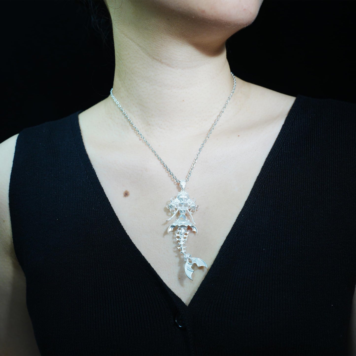 925 Sterling Silver Mermaid Skeleton Pendant with Labradorite | Handcrafted Ocean Amulet Necklace | Gothic Fantasy Jewelry Gift