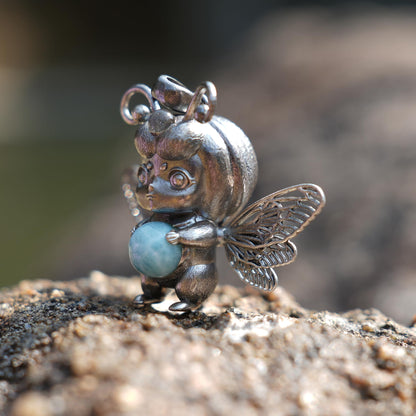Wayfinder Bee Spirit Pendant in 925 Sterling Silver with Larimar & Labradorite | Greek Oracle Totem Amulet for Intuition & Insight | Spiritual Jewelry Gift