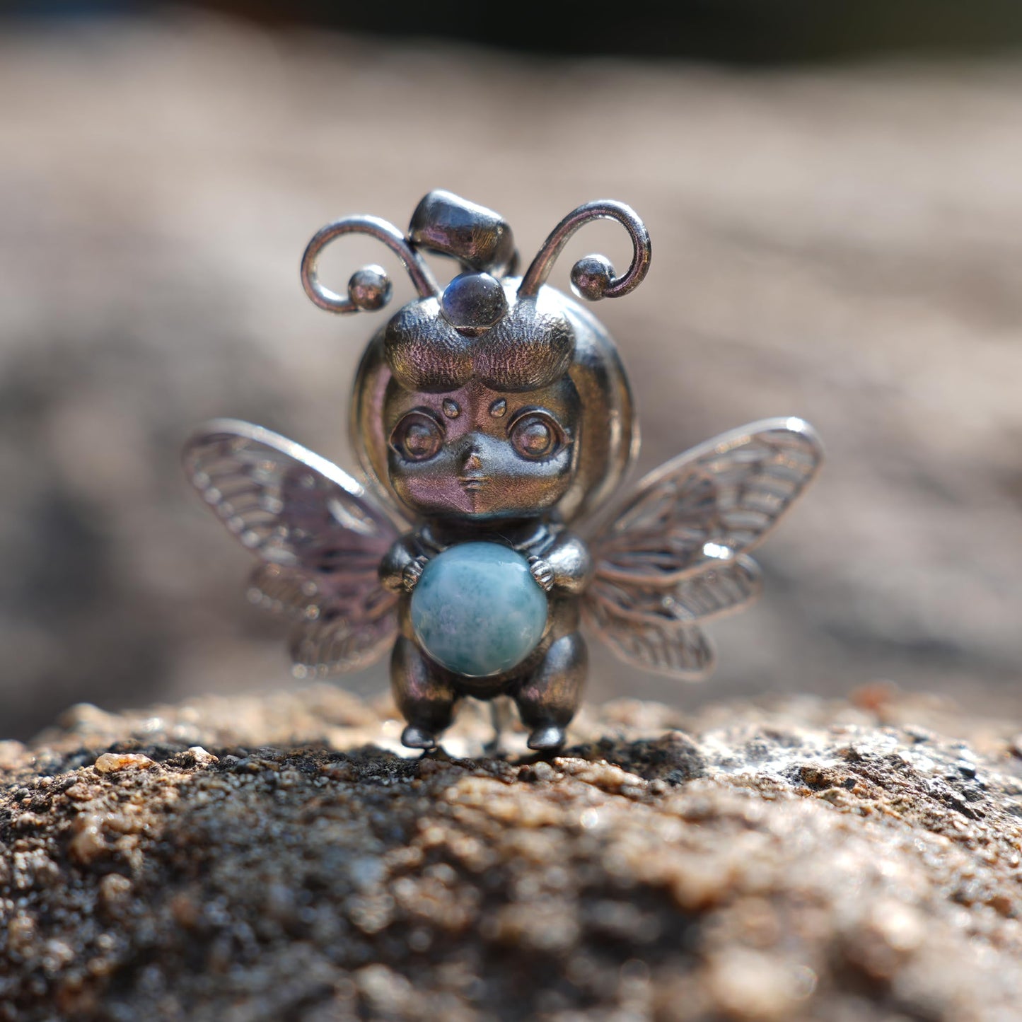 Wayfinder Bee Spirit Pendant in 925 Sterling Silver with Larimar & Labradorite | Greek Oracle Totem Amulet for Intuition & Insight | Spiritual Jewelry Gift