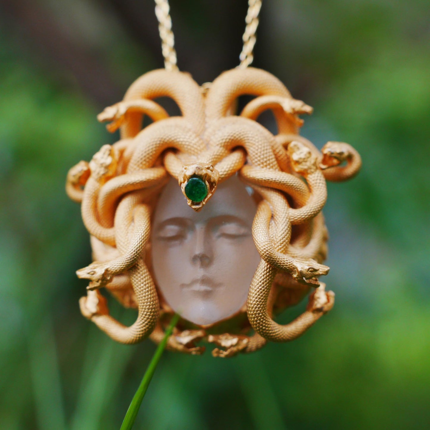 Medusa’s Sleeping Eye, Spiritual Pendant of the Resting Goddess, Third Eye as a Symbol of Insight and Inner Guidance