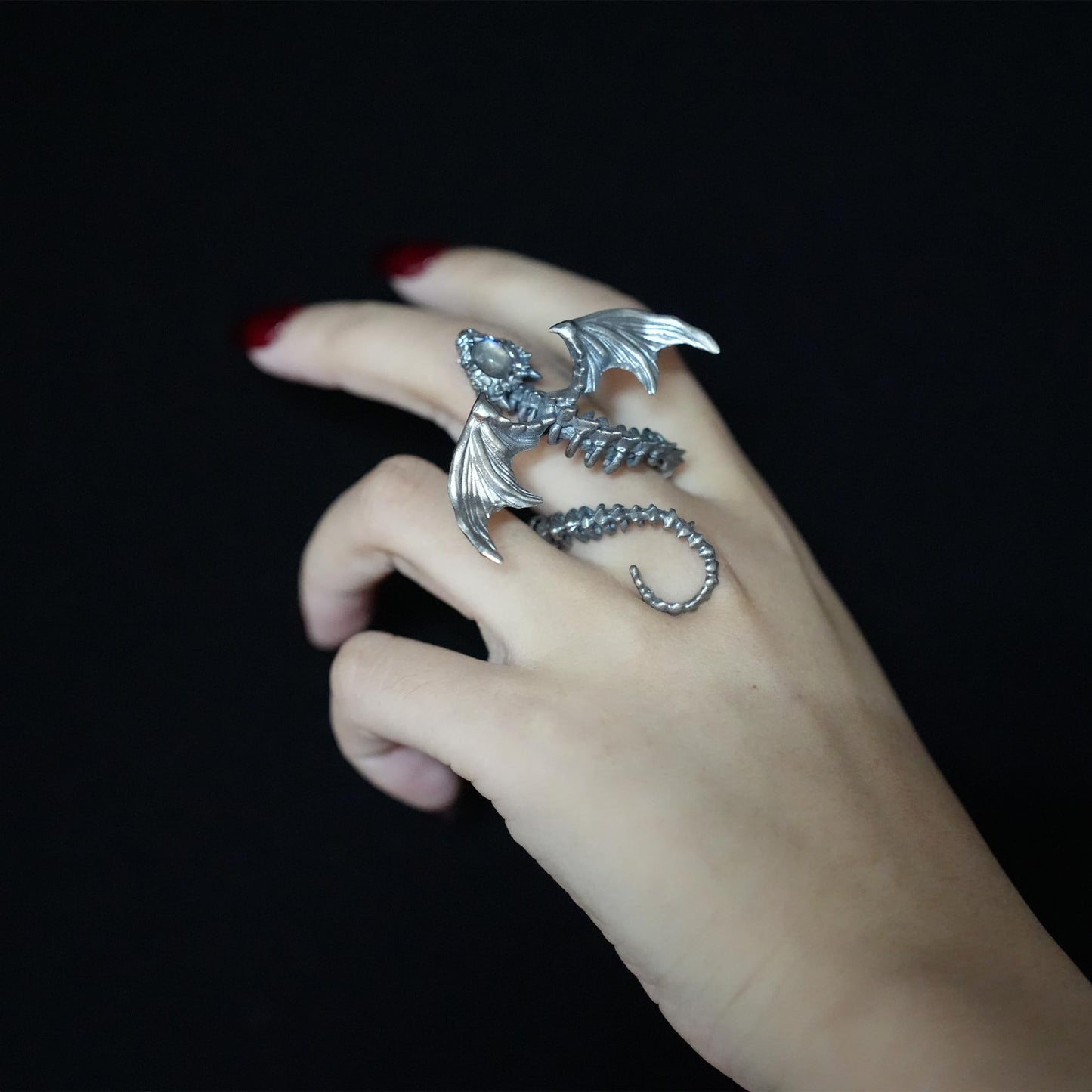 Dragon Ring in 925 Sterling Silver with Labradorite | Handmade Gothic Fantasy Jewelry | Mythic Winged Bone Ring