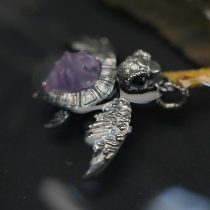 Sea Turtle Pendant | Handmade Ocean Spirit Necklace with Amethyst & Agate | Symbol of Protection, Wisdom & Calm | Gift for Divers & Ocean Lovers