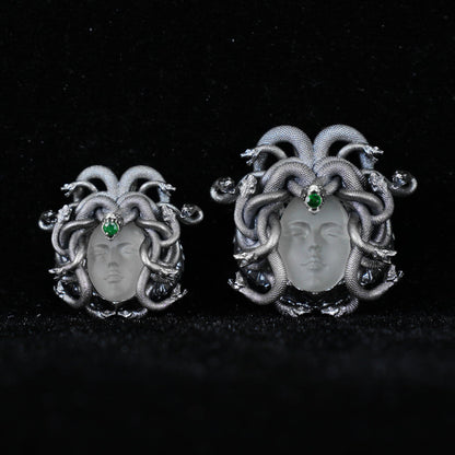 Sleeping Eye Medusa Pendant | 925 Silver Goddess Amulet with Quartz & Emerald | Symbol of Inner Wisdom, Stillness & Spiritual Awakening