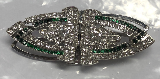 Luxury Dual Wear Jewelry | Decorative Brooch & Ear Studs | Versatile and Eye-Catching