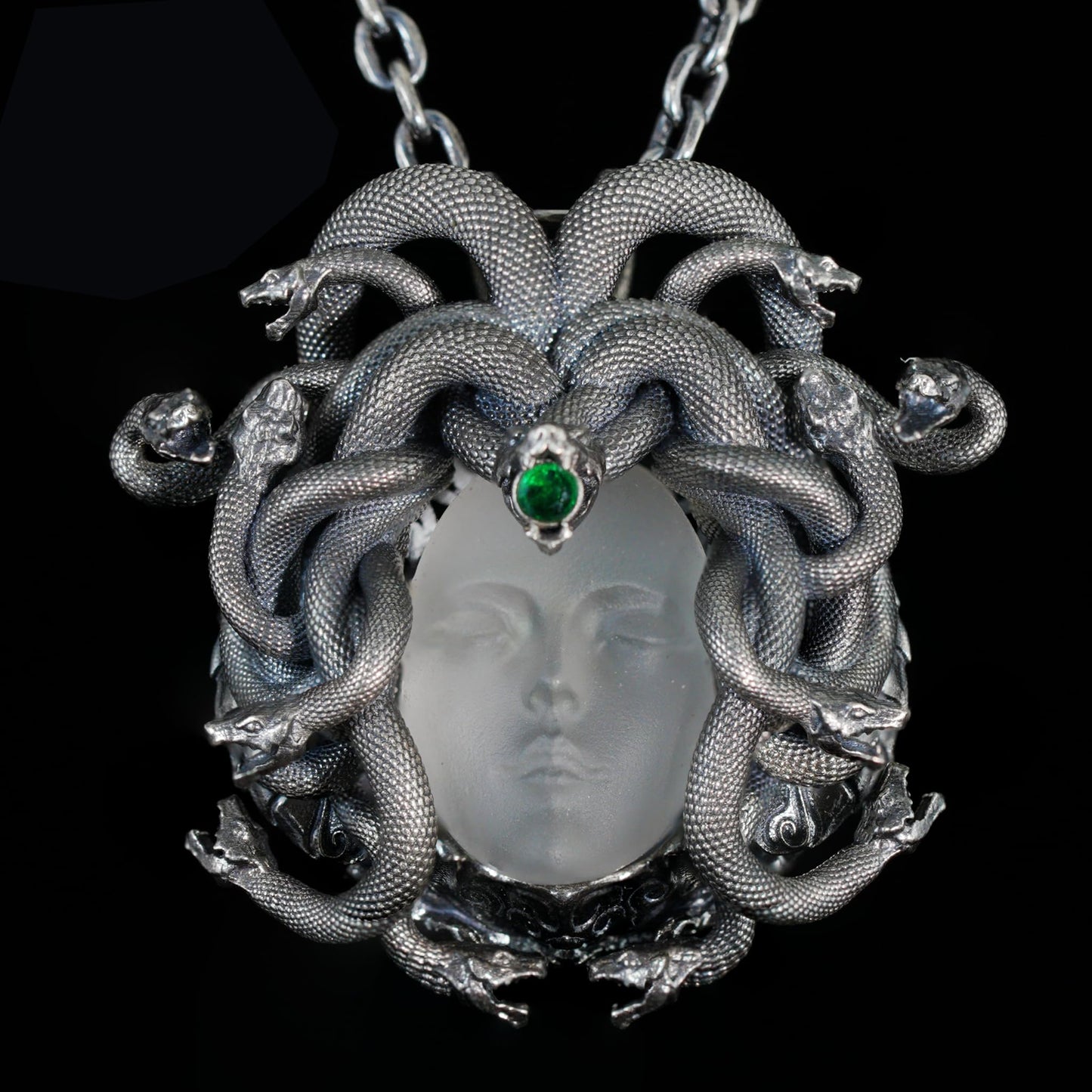 Sleeping Eye Medusa Pendant | 925 Silver Goddess Amulet with Quartz & Emerald | Symbol of Inner Wisdom, Stillness & Spiritual Awakening