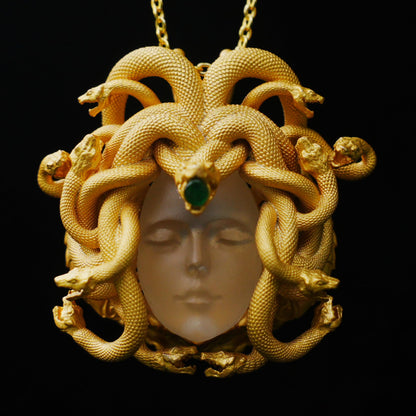 Medusa’s Sleeping Eye, Spiritual Pendant of the Resting Goddess, Third Eye as a Symbol of Insight and Inner Guidance
