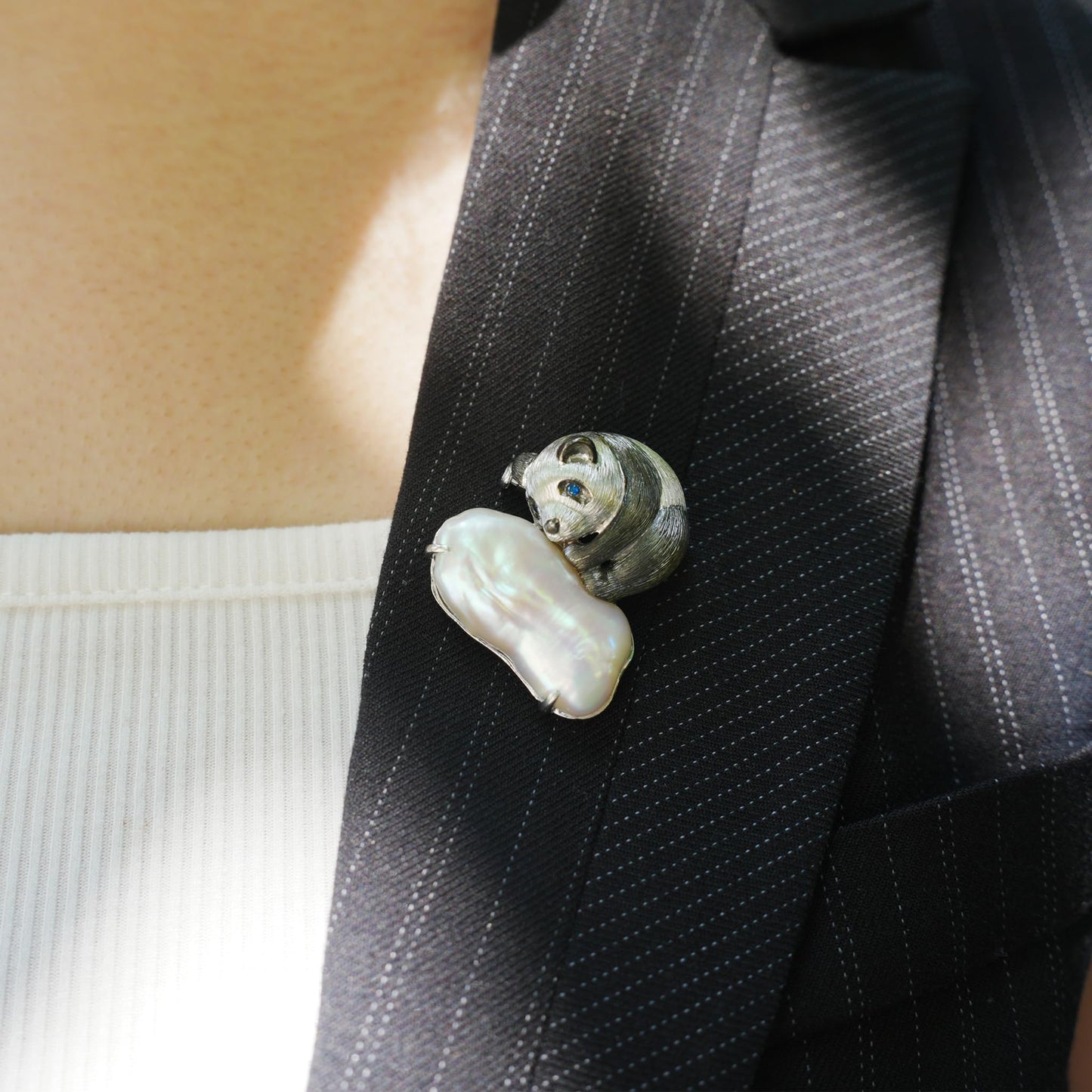 925 Silber Panda Brosche Anhänger, Handgefertigt mit Barockperle, 2-in-1 Design Schmuck, Symbol für Reinheit & Ruhe, Geschenk für Damen & Herren