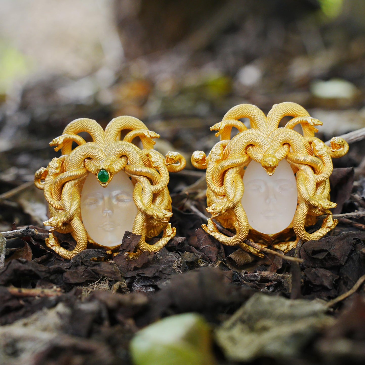 Medusa’s Sleeping Eye, Spiritual Pendant of the Resting Goddess, Third Eye as a Symbol of Insight and Inner Guidance