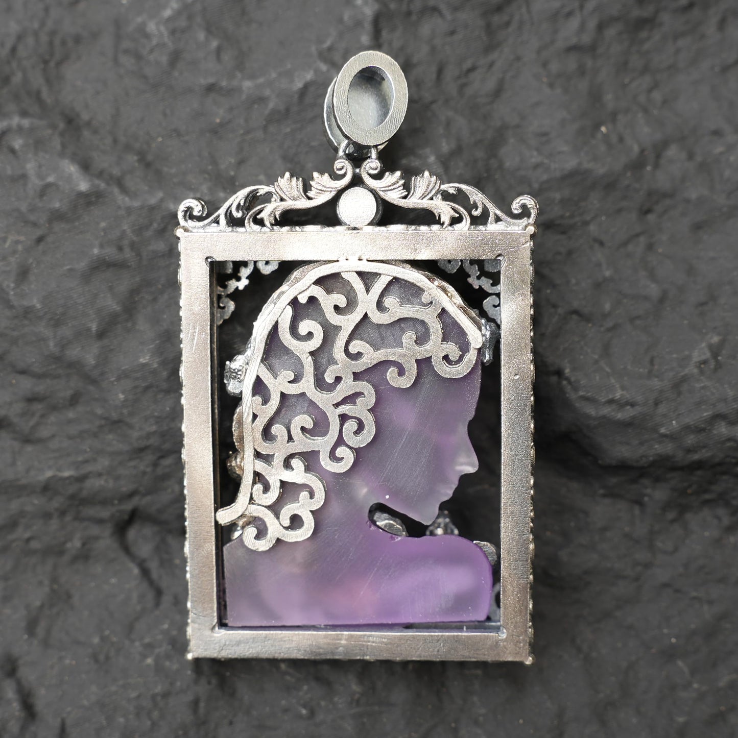 Handcrafted Medusa Pendant Necklace in 925 Silver | Amethyst Mirror & Serpent Hair | Gothic Greek Mythology Jewelry | Feminine Power Gift