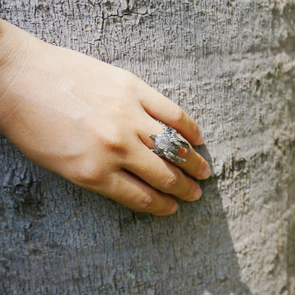 Fox Totem Ring in 925 Silver with Green Zircon Eyes | Handmade Spirit Guardian Animal Jewelry