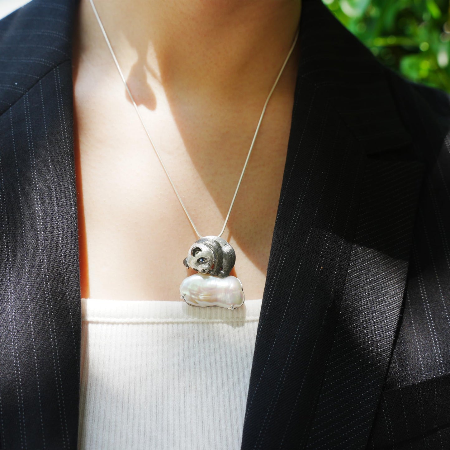 925 Silber Panda Brosche Anhänger, Handgefertigt mit Barockperle, 2-in-1 Design Schmuck, Symbol für Reinheit & Ruhe, Geschenk für Damen & Herren