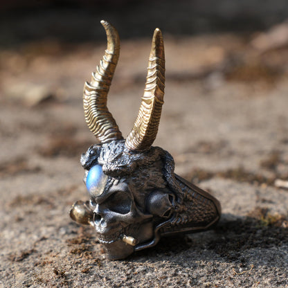 Underworld Guardian Ring, Skull Totem with Labradorite Eye, Horns of Judgment, Nordic Dark Mythology-Inspired Statement Jewelry