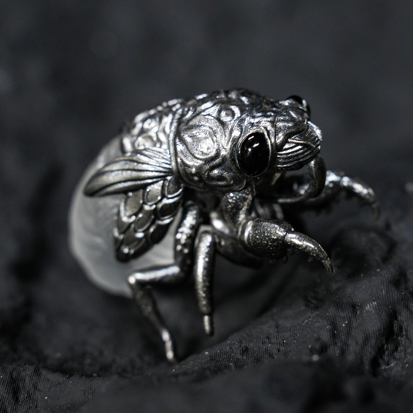 Cicada Pendant in 925 Sterling Silver | Spiritual Amulet of Transformation & Rebirth | Symbol of Courage & Renewal