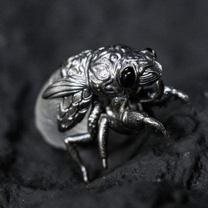 Cicada Pendant in 925 Sterling Silver | Spiritual Amulet of Transformation & Rebirth | Symbol of Courage & Renewal