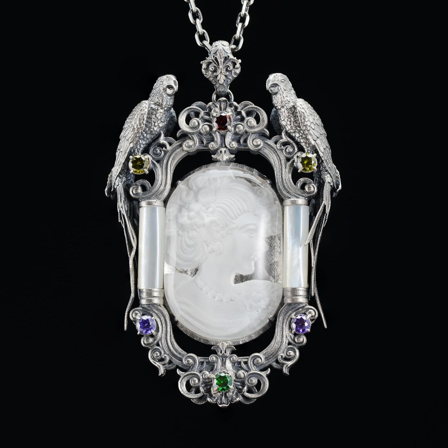 Handmade 925 Silver Victorian Cameo Necklace | Baroque Pendant with Two Parrots | Girl Relief in Rock Crystal | Vintage Craft