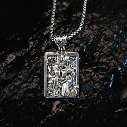 Gothic Dämon Relief Amulett Halskette Vintage Schädel dunklen Stil Anhänger Messinglegierung